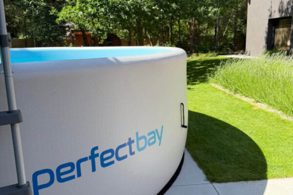 detal-basen-perfect-bay basen drop-stitch z bliska